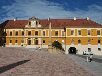 Bemutatkozó látogatás Pécsett